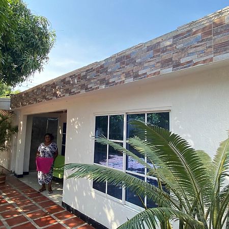 Casa Vecina Hostal Santa Marta  Luaran gambar